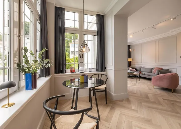 Granitz, Ostseebad Sellin, Insel Ruegen *